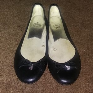 Black Ballet Flats